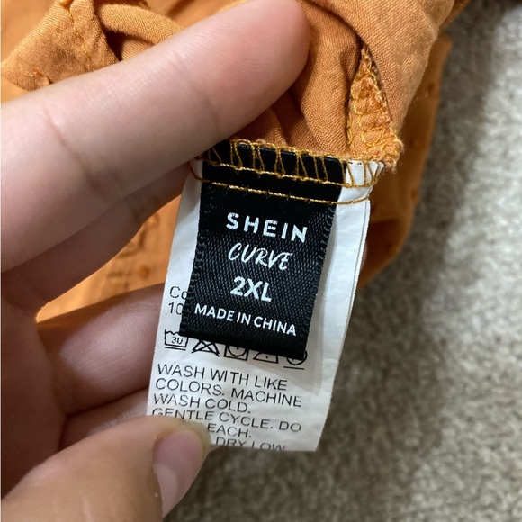 SHEIN Curve Orange Swiss Dot Double Tie Crop Top - Picture 3 of 4